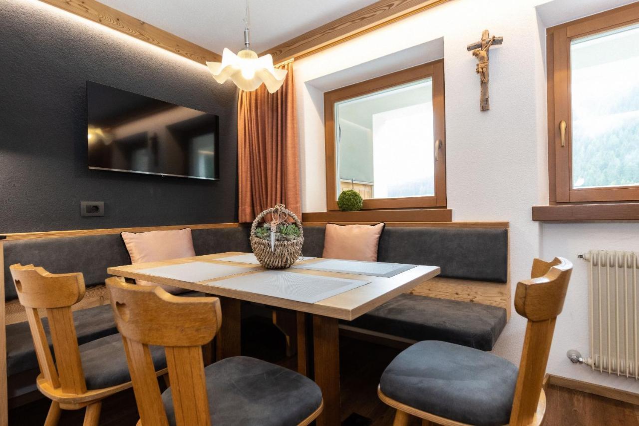Ciasa Rosra Apartment La Villa  Ngoại thất bức ảnh