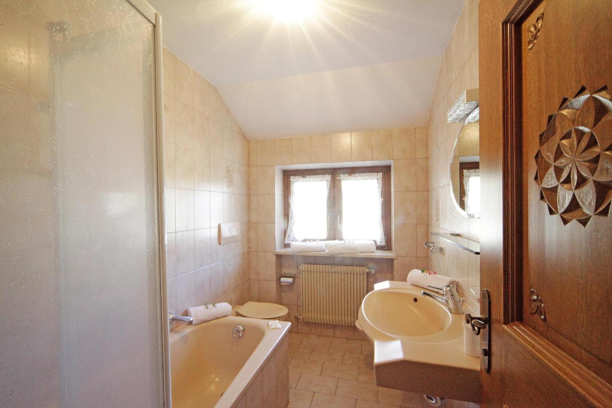 Ciasa Rosra Apartment La Villa  Ngoại thất bức ảnh